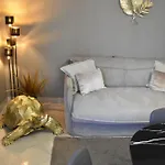 Diasof Apartments